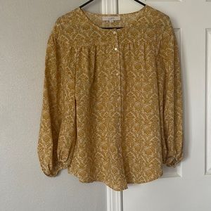 Loft size M blouse mustard color perfect condition! Flowy